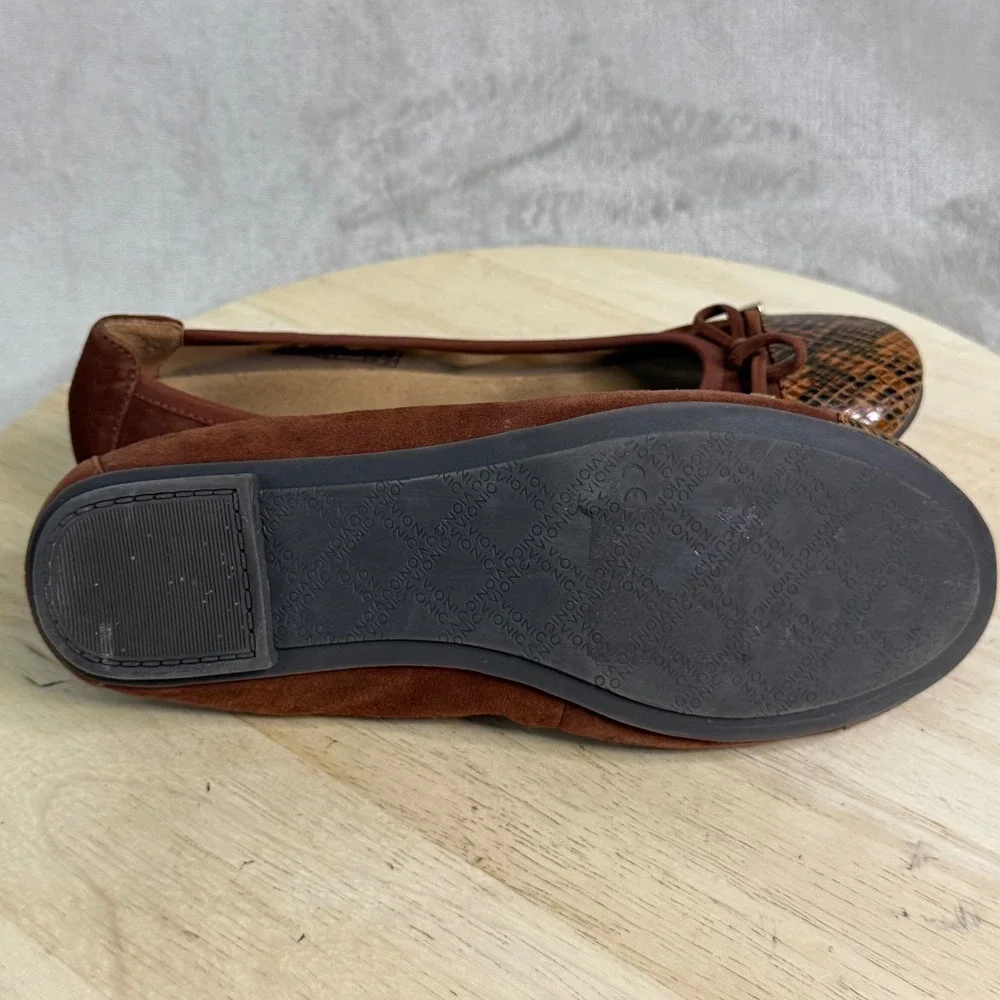 Vionic Minna Brown Suede Snake Toe Ballet Flats Orthotic Shoes Womens 7 359MINNA